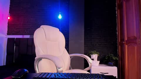 Snapshot of adam_piarse chatting on December 2024 11:46:01 PM adam_piarse online show from December 2024 11:46:01 PM