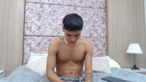 adam_piarse online show from February 2026 02:35:01 PM