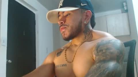 adam shilder7 online show from July 2026 10:23:01 PM