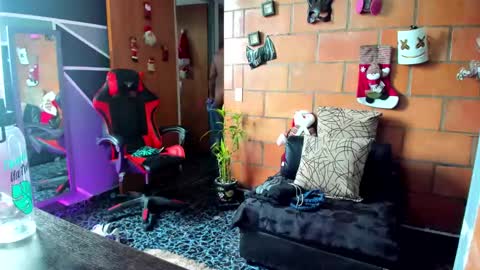 Adam Valencia online show from December 2024 04:57:01 PM