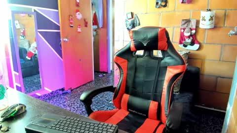 Adam Valencia online show from December 2024 02:14:02 PM