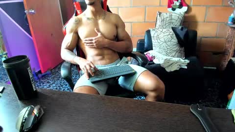 Adam Valencia online show from January 2025 05:02:02 PM