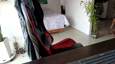 Adam Valencia online show from February 2026 05:10:02 PM