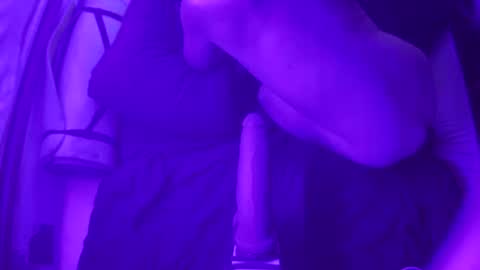 adamineve online show from January 2025 02:58:02 AM