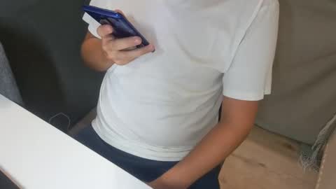 Snapshot of adampark17 chatting on November 2025 03:56:02 PM Adam online show from November 2025 03:56:02 PM