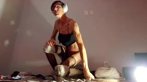 Snapshot of adamseve777 chatting on January 2026 03:54:01 AM TaylorSexbot online show from January 2026 03:54:01 AM