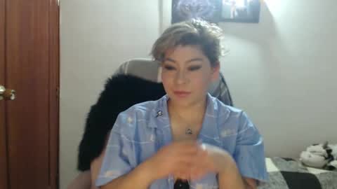 Snapshot of adan_romanoff chatting on October 2025 08:46:02 AM adan_romanoff online show from October 2025 08:46:02 AM