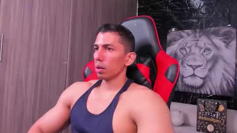 Adan Sin online show from November 2025 04:45:02 PM