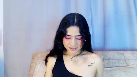  Adara Johnson  online show from November 2025 12:22:01 PM