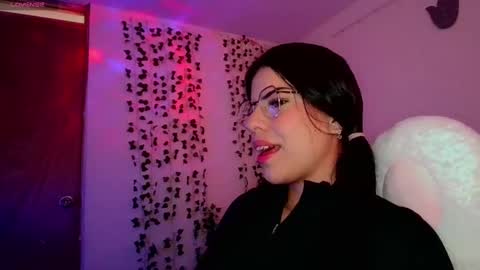 Adara online show from October 2025 06:38:02 PM