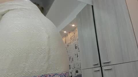 Snapshot of addiflower chatting on December 2024 03:33:02 AM addi online show from December 2024 03:33:02 AM