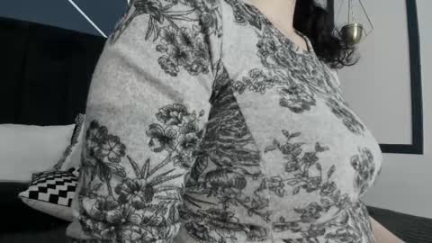 Ade  online show from March 2025 07:43:02 PM