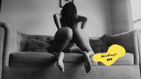 Snapshot of adelarangel chatting on December 2024 11:17:02 PM Adela Rangel START Mon to Sat from 3pm - 9pm COL time online show from December 2024 11:17:02 PM