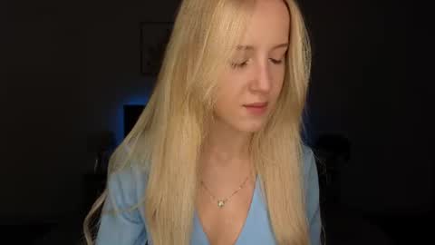 Snapshot of adele_armas chatting on July 2026 09:21:02 PM Adele online show from July 2026 09:21:02 PM