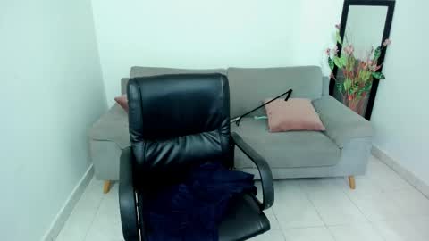 Snapshot of adele_sweett chatting on December 2025 10:23:02 AM Carolina online show from December 2025 10:23:02 AM