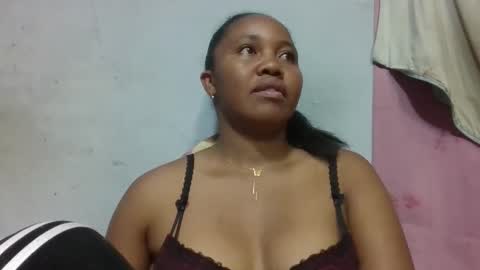 adelealy online show from May 2026 02:40:01 AM
