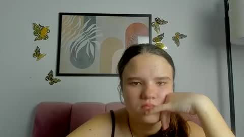 adelecruzz online show from April 2026 11:55:02 AM