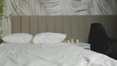 adelesilvy online show from February 2026 06:22:01 AM