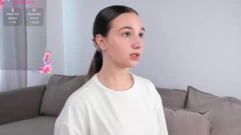 adelexx_zll online show from June 2026 05:19:02 AM