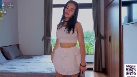 Adelia online show from October 2025 01:27:02 AM