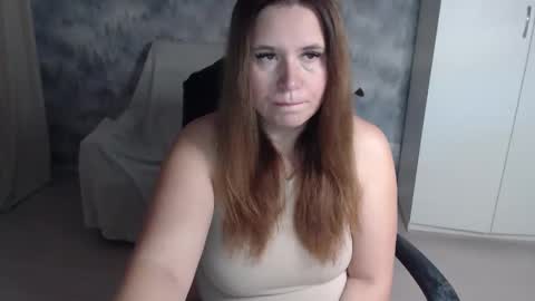 adelinalawson online show from November 2025 10:26:02 AM