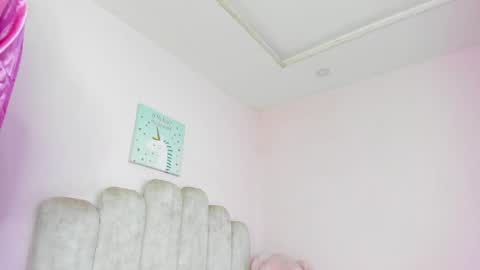 Snapshot of adeline1__ chatting on April 2026 02:14:02 PM dahia online show from April 2026 02:14:02 PM