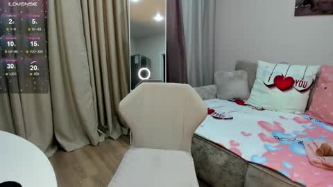Snapshot of adelle_rimm chatting on May 2026 05:25:01 AM Adele maturemilfteasefitbruhete online show from May 2026 05:25:01 AM