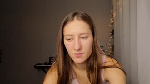 Snapshot of adellqueen chatting on December 2024 10:32:01 PM Adell online show from December 2024 10:32:01 PM