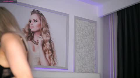 Snapshot of adelyn_chase chatting on December 2024 07:10:01 AM Adelyn online show from December 2024 07:10:01 AM