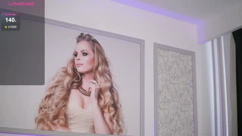 Snapshot of adelyn_chase chatting on January 2025 12:32:02 PM Adelyn online show from January 2025 12:32:02 PM