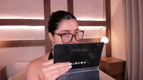 Snapshot of adhara_black01 chatting on June 2026 01:43:01 PM Adhara online show from June 2026 01:43:01 PM