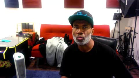 adick_ting online show from November 2025 02:56:01 PM