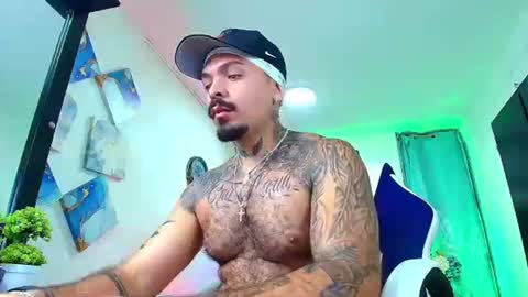   DALIL ADIL AMIN online show from November 2025 05:13:01 PM