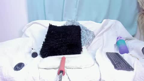  Adila  online show from February 2025 11:04:02 PM