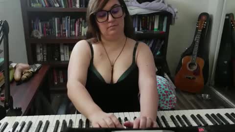 adobe_angel304 online show from November 2025 07:57:01 PM