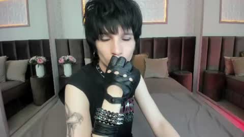 Snapshot of adonbev chatting on July 2026 06:44:01 AM adonbev online show from July 2026 06:44:01 AM