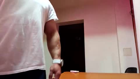 Adonis online show from May 2026 03:22:01 AM