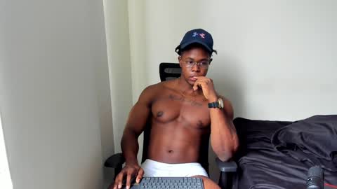 Adonis Knight  online show from February 2025 10:01:01 PM