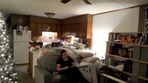 Snapshot of adorable22 chatting on December 2024 06:21:02 AM adorable22 online show from December 2024 06:21:02 AM