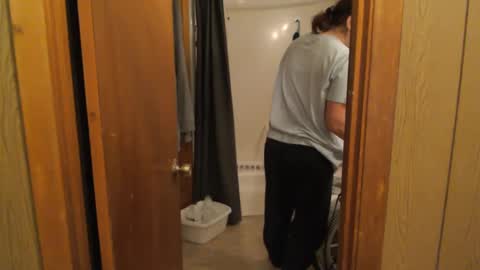 Snapshot of adorable22 chatting on February 2025 01:58:02 AM adorable22 online show from February 2025 01:58:02 AM