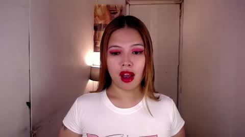 adorabletsforyouxx online show from November 2025 05:19:01 PM