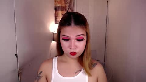 adorabletsforyouxx online show from November 2025 05:44:01 PM