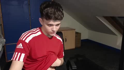 Snapshot of adr_twink chatting on March 2025 11:27:02 PM ADR Twink online show from March 2025 11:27:02 PM