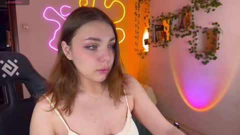 adrean_sofi online show from October 2025 01:32:01 PM