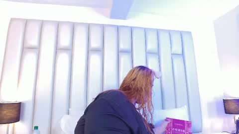 ANDREA PEREZ online show from July 2026 01:09:02 PM