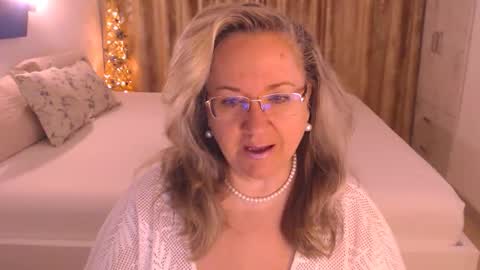 Snapshot of adrena_ chatting on March 2026 05:24:01 AM Cryna online show from March 2026 05:24:01 AM