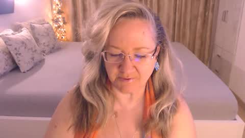 Snapshot of adrena_ chatting on April 2026 04:41:01 AM Cryna online show from April 2026 04:41:01 AM