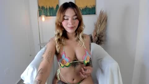 Adriana online show from July 2026 12:21:02 PM