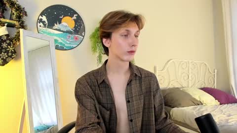 Adrian online show from January 2025 09:32:01 AM