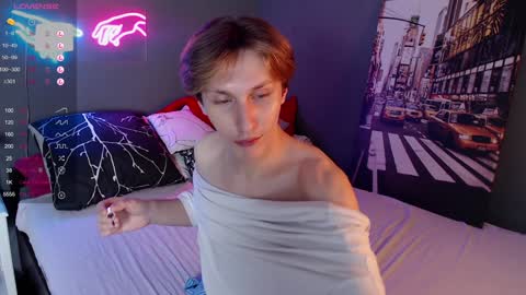 Adrian online show from January 2025 09:59:01 AM